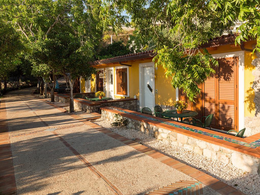 Medea Residence Appartamenti Vacanze Taormina Exterior photo